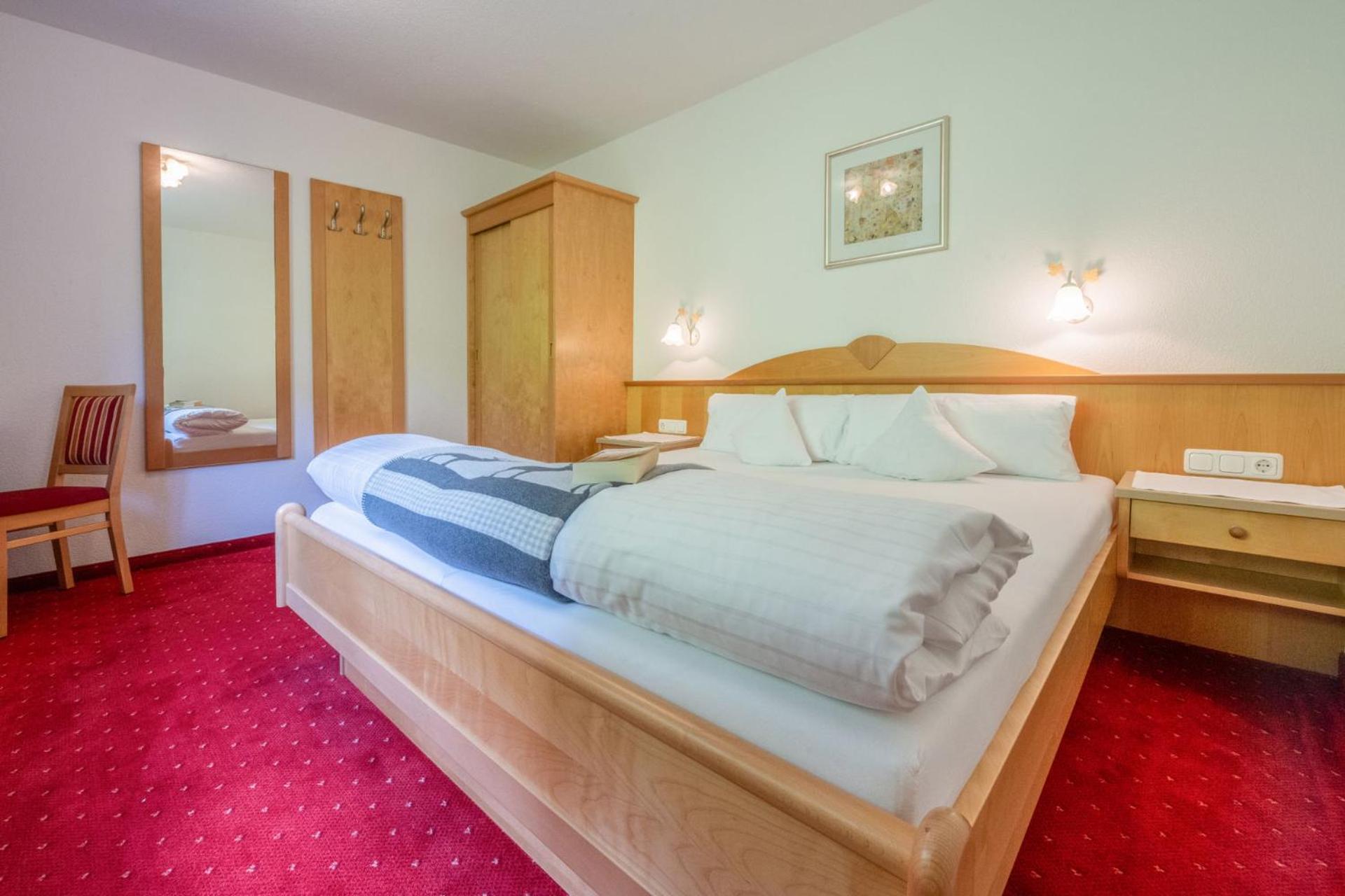 Haus Waldhof Otel Ischgl Dış mekan fotoğraf
